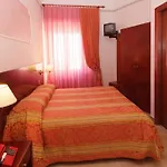 Hotel Ristorante La Ginestra 3*