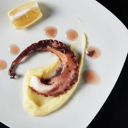 Hotel Ristorante La Ginestra